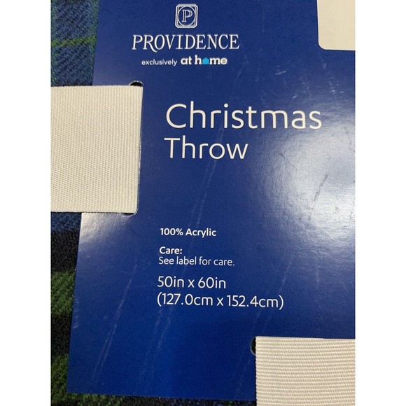 Christmas Throw 50in X 60in Blanket Providence Blue Cozy Warm Gift Wrapped Cold - Picture 6 of 6
